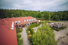 Отель Hubertus Aparthotel & Restaurant & Horse Club  Старогард-Гданьский